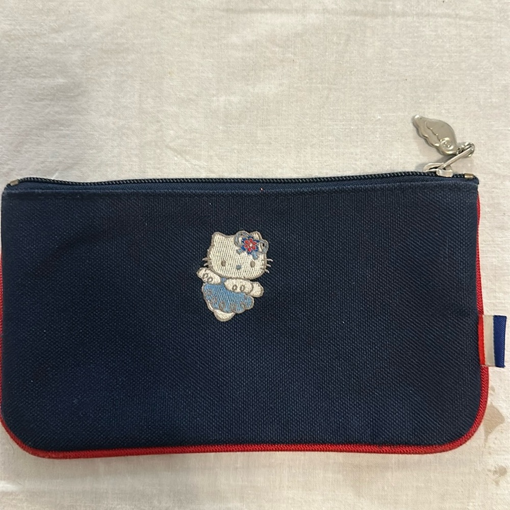 Sanrio Vintage 2002 Hello Kitty Angel Wings Wallet.